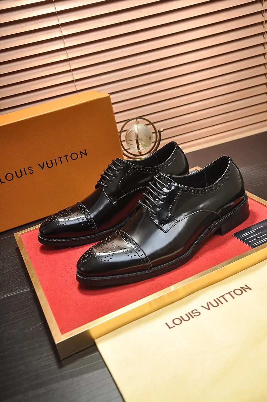 Men's shoes💰460💶【LOUIS VUITTON】(sheepskin lining) new cowhide LV formal shoes🎩🎩❗️🆘made one to one at the counter🎩original quality, imported cowhide upper➕full sheepskin lining➕original rubber outsole, {high quality visible}👣Size: 38-45 (45 custom-made)